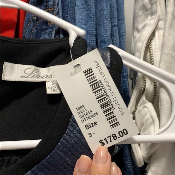 NEW Beautiful dress with tags - Picture 3 of 3